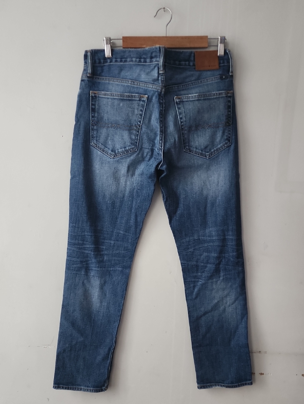 Lucky Brand Men's Medium Blue Slim Straight Jeans